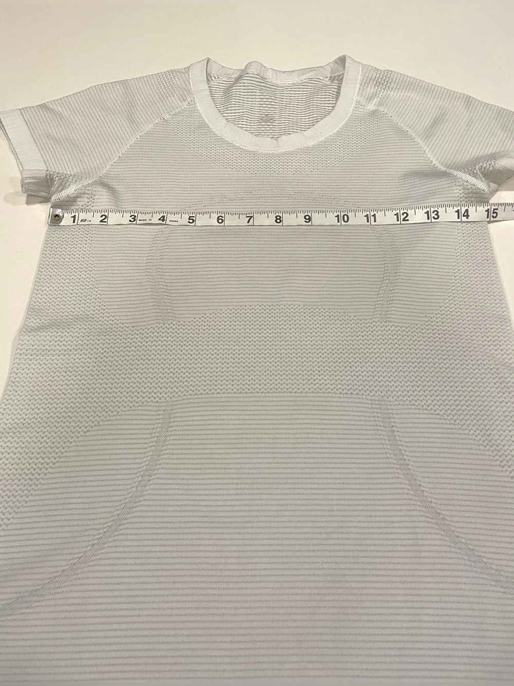 Lululemon Swiftly Tech Short Sleeve Crew - Heathered White